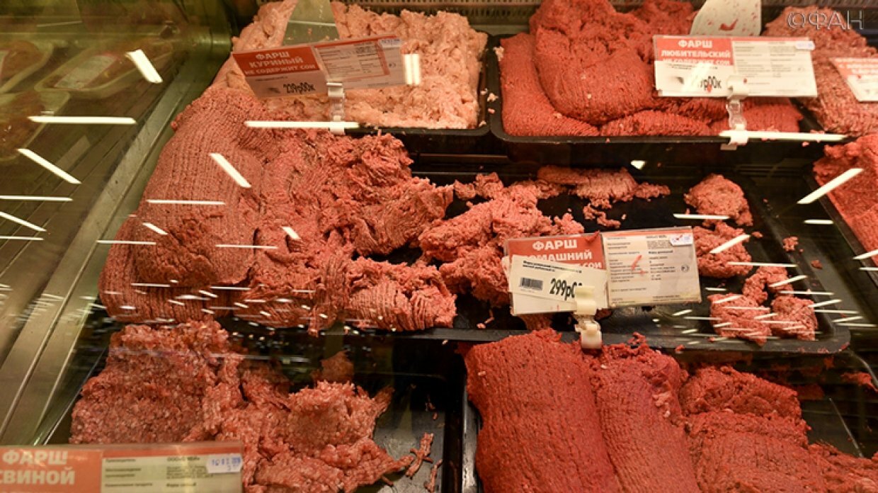 «Росконтроль»: мясной фарш из супермаркетов опасен для здоровья